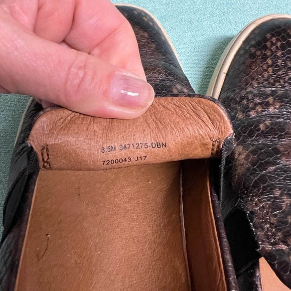 Frye Ivy Brown Snake Print leather Slip-On sneaker soles loafer - Picture 7 of 10